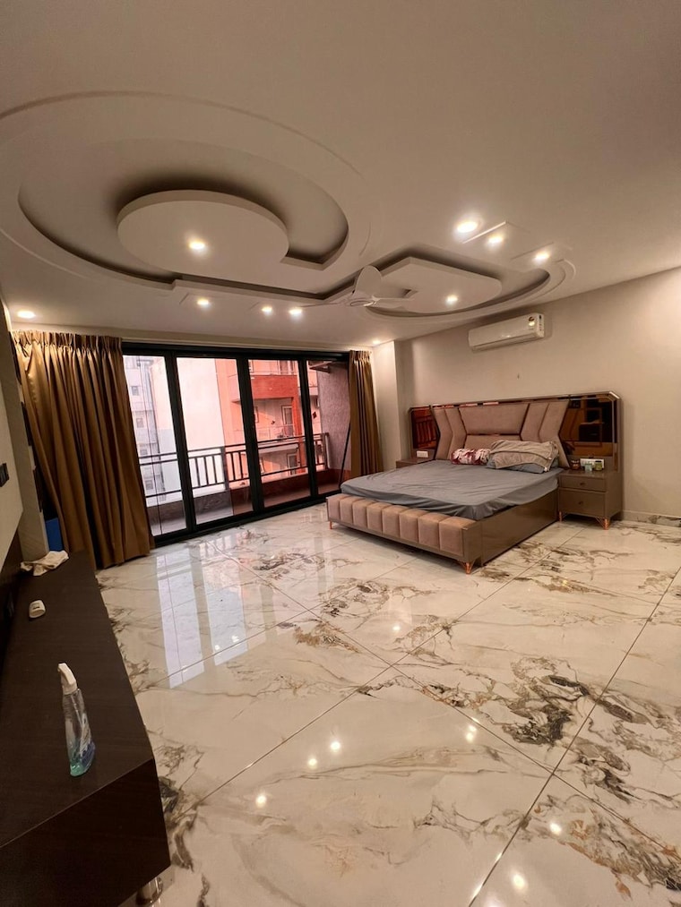  Parking, sector 38 4 Bedroom 3500 Sq.Ft. Builder Floor In Sector 38 Gurgaon 9603132