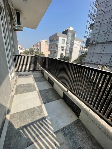 Balcony in 4 BHK Builder Floor at Sector 38 – for Rent