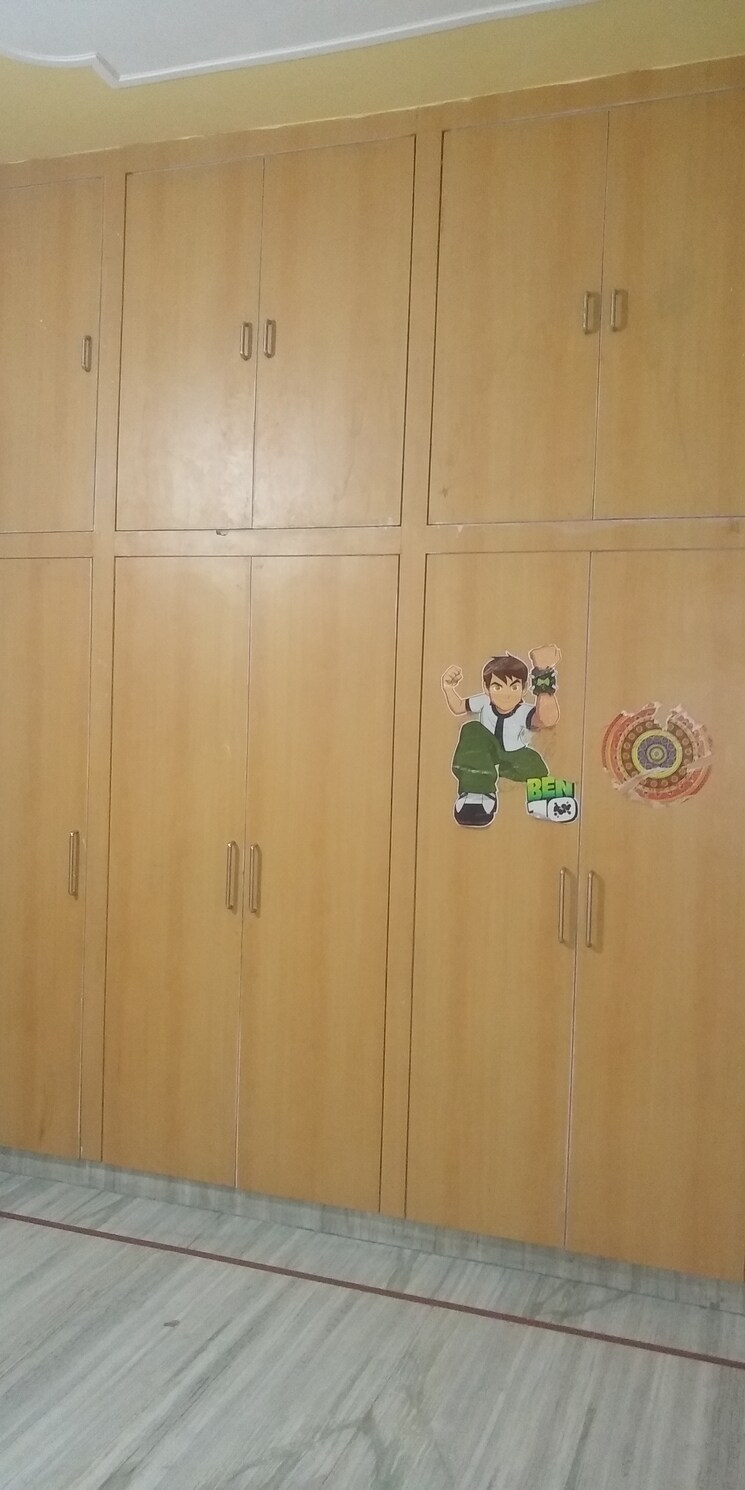 Room, sector 9 2 Bedroom 160 Sq.Yd. Builder Floor In Sector 9 Hisar 9603209