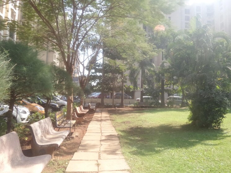 Garden, runwal-estate 3 Bedroom 1200 Sq.Ft. Apartment In Dhokali Thane 9603175