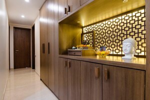  2 BHK Apartment at Omkar Alta Monte, Malad East – for Sale