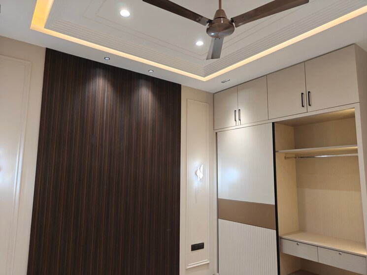 Bedroom, model town phase 2 3 Bedroom 1800 Sq.Ft. Builder Floor In Model Town Phase 2 Delhi 9603214