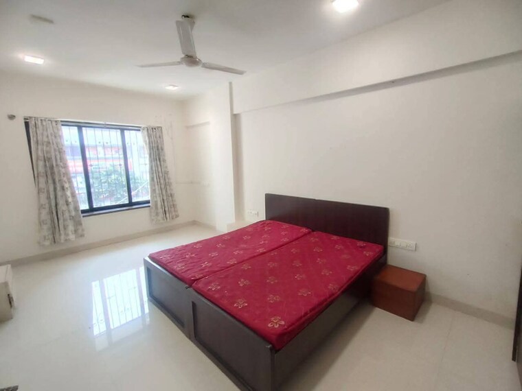 Bedroom, mamata-apartments 3 Bedroom 1100 Sq.Ft. Apartment In Prabhadevi Mumbai 9603226