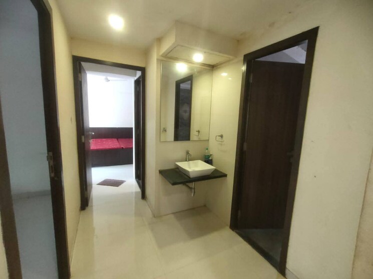 Bathroom, mamata-apartments 3 Bedroom 1100 Sq.Ft. Apartment In Prabhadevi Mumbai 9603226