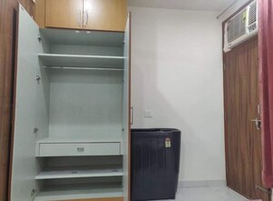 Furnished Amenities in 1 BHK Builder Floor at Saket – for Rent