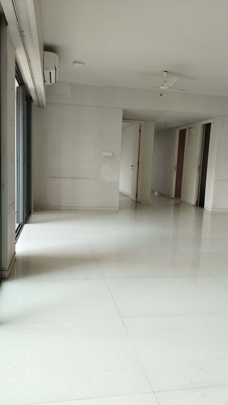 Bedroom, sumer-trinity-towers 3 Bedroom 2054 Sq.Ft. Apartment In Prabhadevi Mumbai 9603239