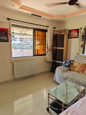 Bedroom in 1.5 BHK Apartment at Nisarg CHS Parel, Parel – for Rent