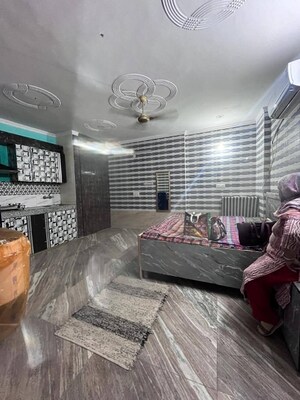 1 RK Builder Floor For Rent in Saket