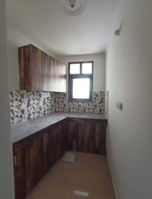 Bedroom in 1 BHK Builder Floor at Saket – for Rent