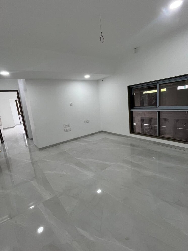  Parking, choice-goodwill-verve 2 Bedroom 985 Sq.Ft. Apartment In Keshav Nagar Pune 9603270