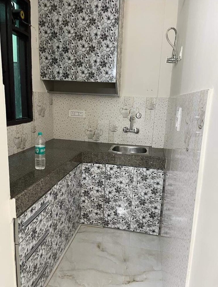 Kitchen, saket 1 Bedroom 500 Sq.Ft. Builder Floor In Saket Delhi 9603273