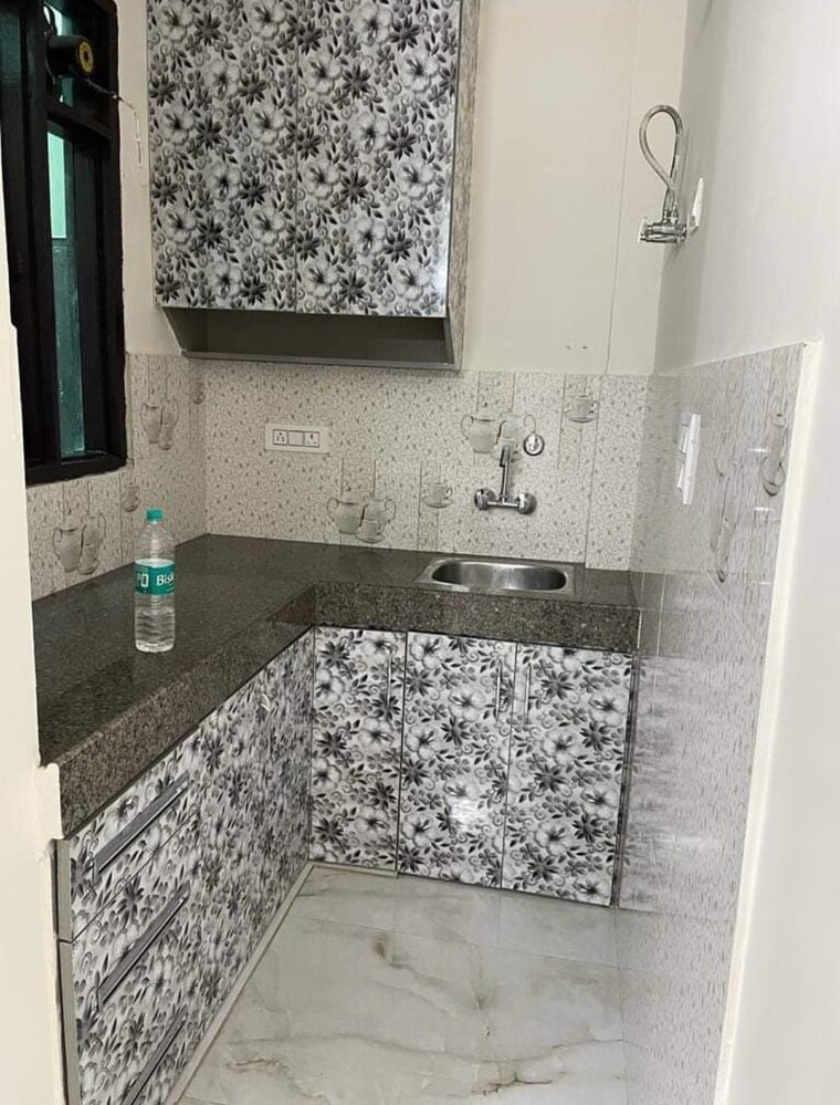 Kitchen, saket 1 Bedroom 500 Sq.Ft. Builder Floor In Saket Delhi 9603273