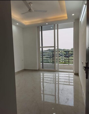 2 BHK Builder Floor For Rent in Saket
