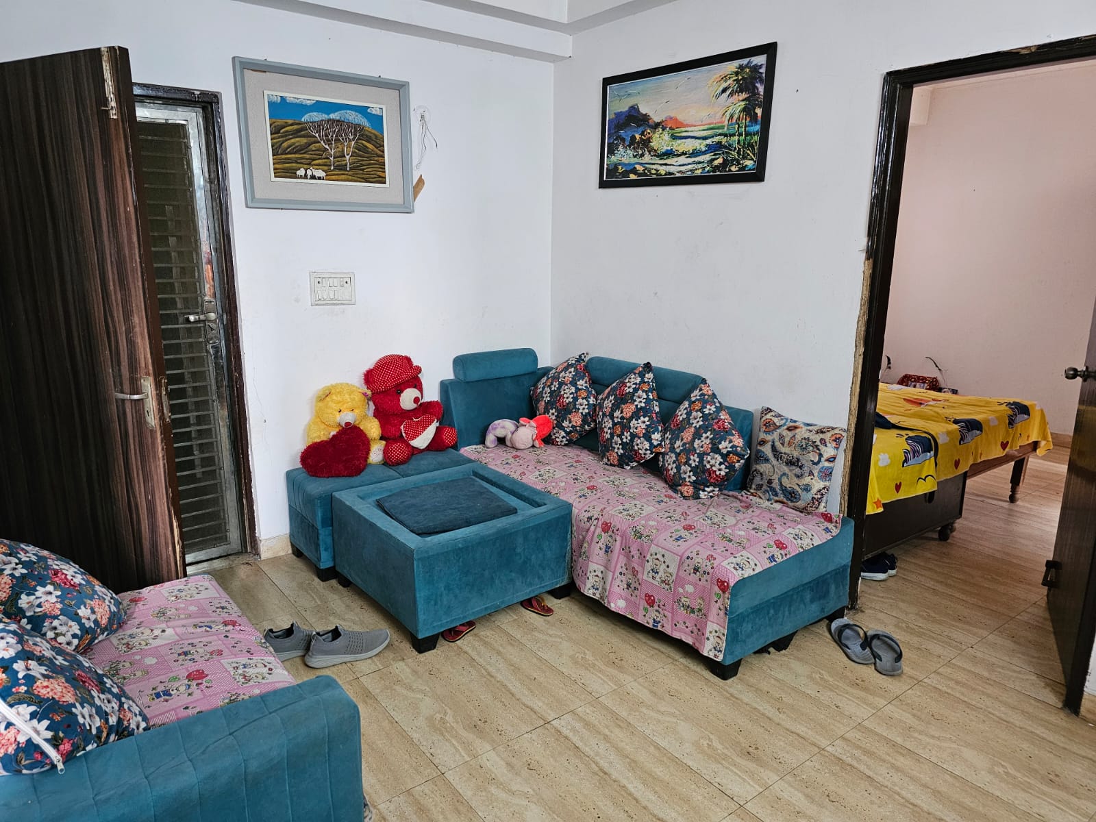 2 BHK Apartment For Rent in Gaur Atulyam