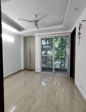 2 BHK Builder Floor For Rent in Saket