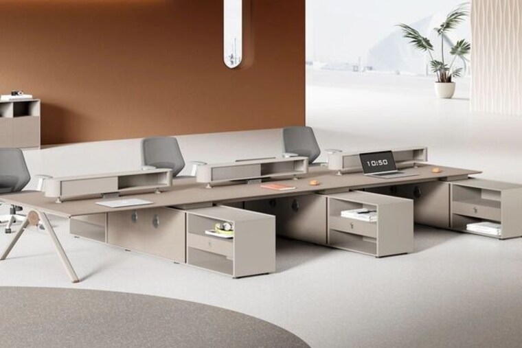 Team Area, hadapsar Commercial Office Space 2455 Sq.Ft. In Hadapsar Pune 9603296