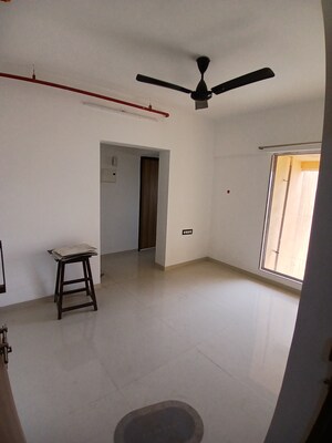 Furnished Amenities in 1 BHK Apartment at Avant Hillway, Goregaon East – for Rent