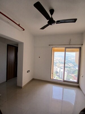 Furnished Amenities in 1 BHK Apartment at Avant Hillway, Goregaon East – for Rent