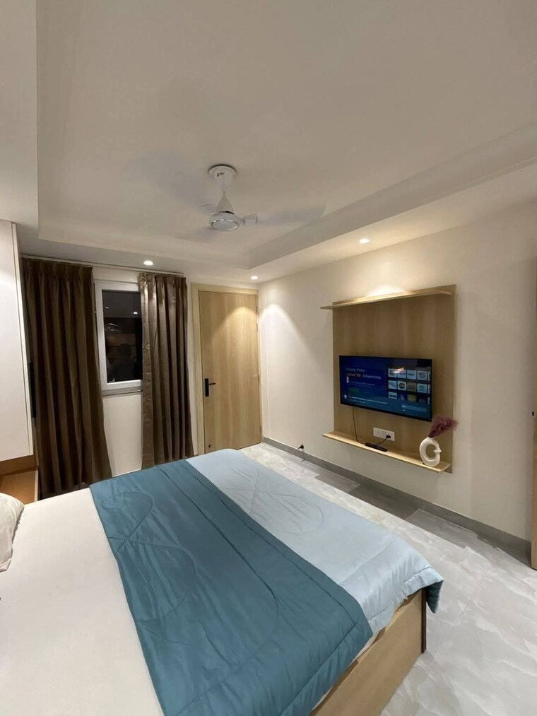 Bedroom, freedom fighters enclave 2 Bedroom 30000 Sq.Ft. Builder Floor In Freedom Fighters Enclave Delhi 9603315