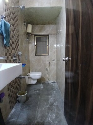 Team Area in 2 BHK Apartment at Mantri Park, Goregaon East – for Rent