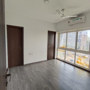 Room in 2 BHK Apartment at Omkar Ananta, Goregaon East – for Rent