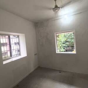 Room in 1 BHK Apartment at Parth Vaibhav, Malad East – for Rent