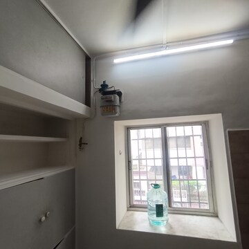 Room in 1 BHK Apartment at Parth Vaibhav, Malad East – for Rent