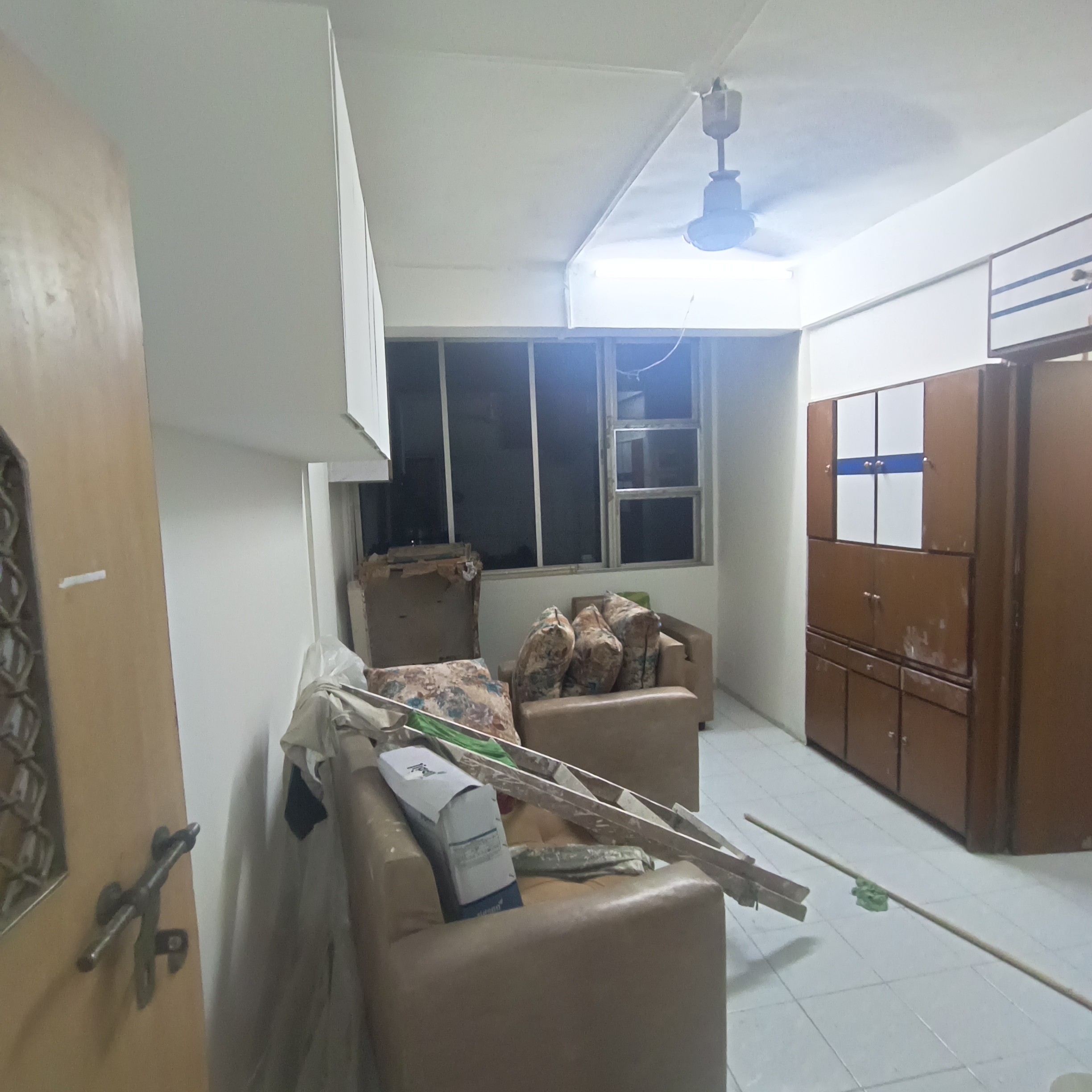 1 BHK + Extra Room Apartment For Rent in Parth Vaibhav