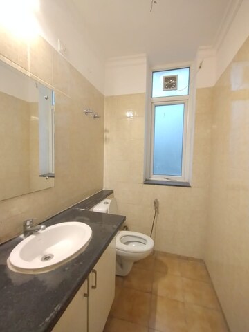 3 BHK Builder Floor For Rent in Sector 47