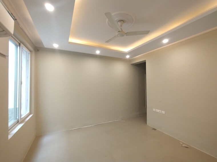 Room, sector 47 3 Bedroom 2800 Sq.Ft. Builder Floor In Sector 47 Gurgaon 9603324