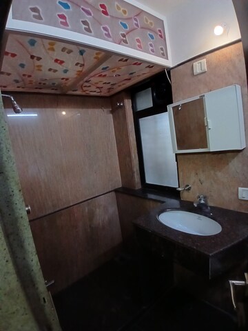 Furnished Amenities in 1 BHK Apartment at Omkar Signet, Malad East – for Rent