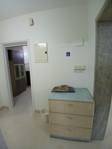 Furnished Amenities in 1 BHK Apartment at Omkar Signet, Malad East – for Rent