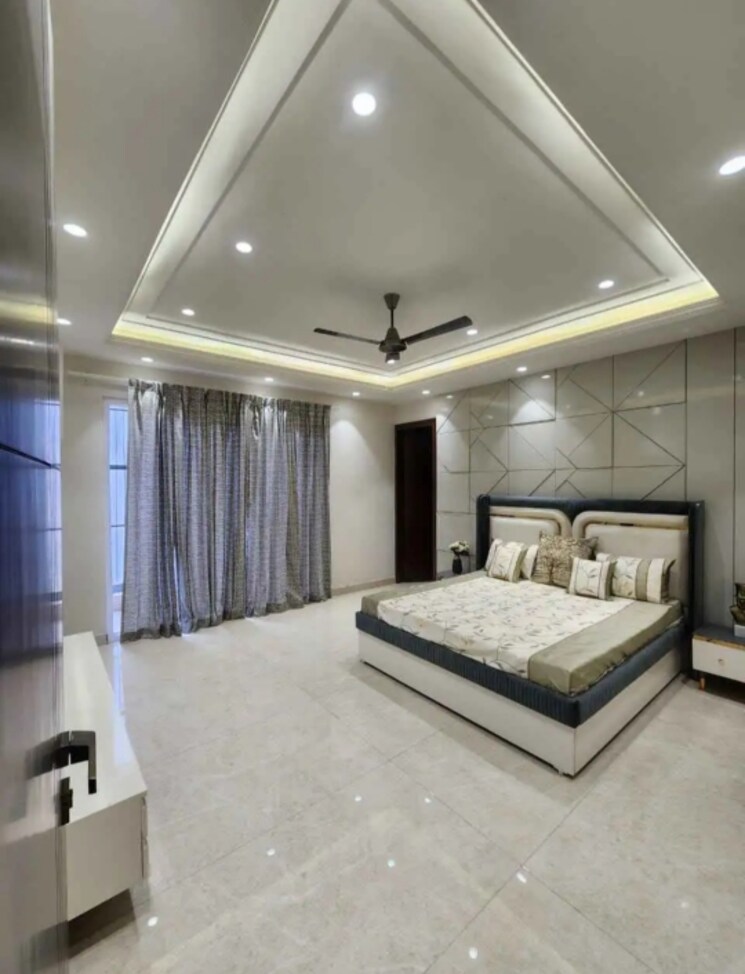 Master Bedroom, greater kailash ii 3 Bedroom 4000 Sq.Ft. Builder Floor In Greater Kailash ii Delhi 9603333