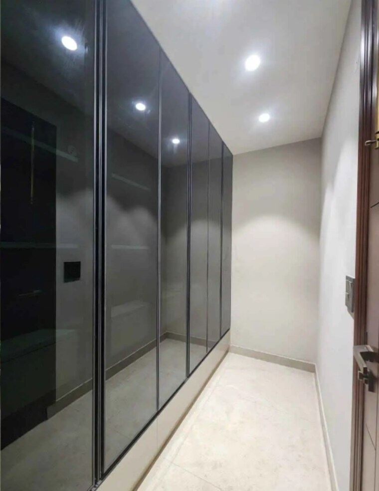 Master Bedroom, greater kailash ii 3 Bedroom 4000 Sq.Ft. Builder Floor In Greater Kailash ii Delhi 9603333