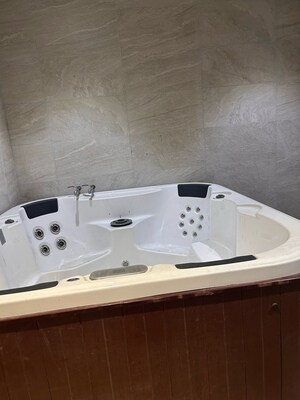 Bathroom in 3 BHK Independent House at RWA Apartments Sector 41, Sector 41 – for Rent