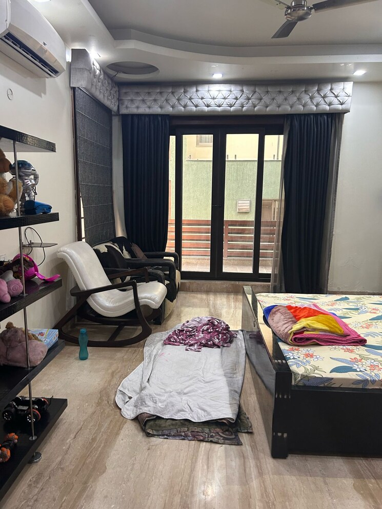 Bedroom, rwa-apartments-sector-41 3 Bedroom 2000 Sq.Ft. Independent House In Sector 41 Noida 9603352