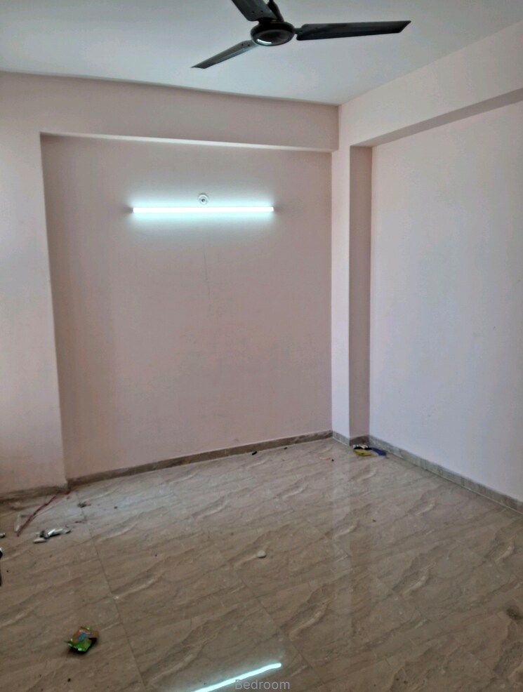 Room, slf-anushree 3 Bedroom 1350 Sq.Ft. Apartment In Sector 75 Faridabad 9603354