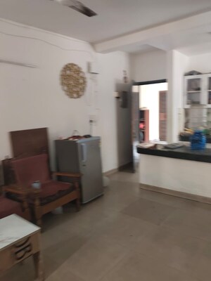 Living Room in 2 BHK Builder Floor at Dhanya Niketan, Sector 42 – for Rent