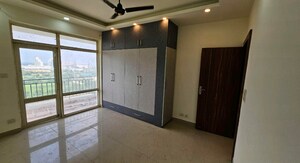 3 BHK Apartment For Rent in ERA Redwood Residency, Sector 78