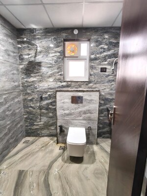 Bathroom in 3.5 BHK Independent House at RWA Apartments Sector 40, Sector 40 – for Rent