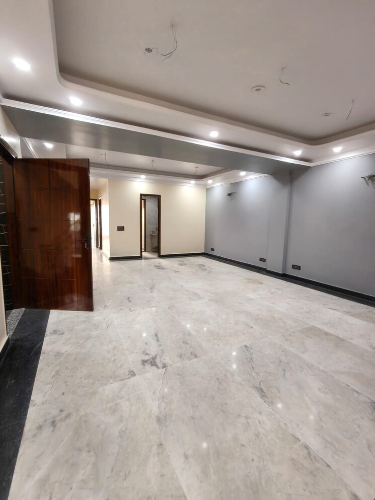 Room, rwa-apartments-sector-40 3.5 Bedroom 2500 Sq.Ft. Independent House In Sector 40 Noida 9603368