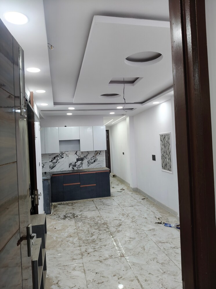 Kitchen, govindpuri 3 Bedroom 909 Sq.Ft. Builder Floor In Govindpuri Delhi 9603385