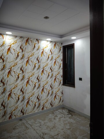 Bedroom in 3 BHK Builder Floor at Govindpuri – for Sale
