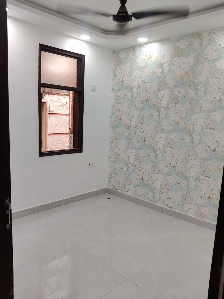 Room, govindpuri 1 Bedroom 369 Sq.Ft. Builder Floor In Govindpuri Delhi 9603389
