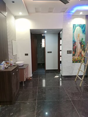 Room in 2.5 BHK Builder Floor at Huda – for Rent