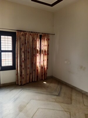 2 BHK Builder Floor For Rent in Huda