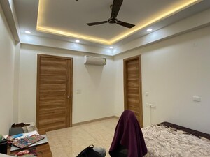 Bedroom in 3 BHK Builder Floor at Sector 23 – for Rent