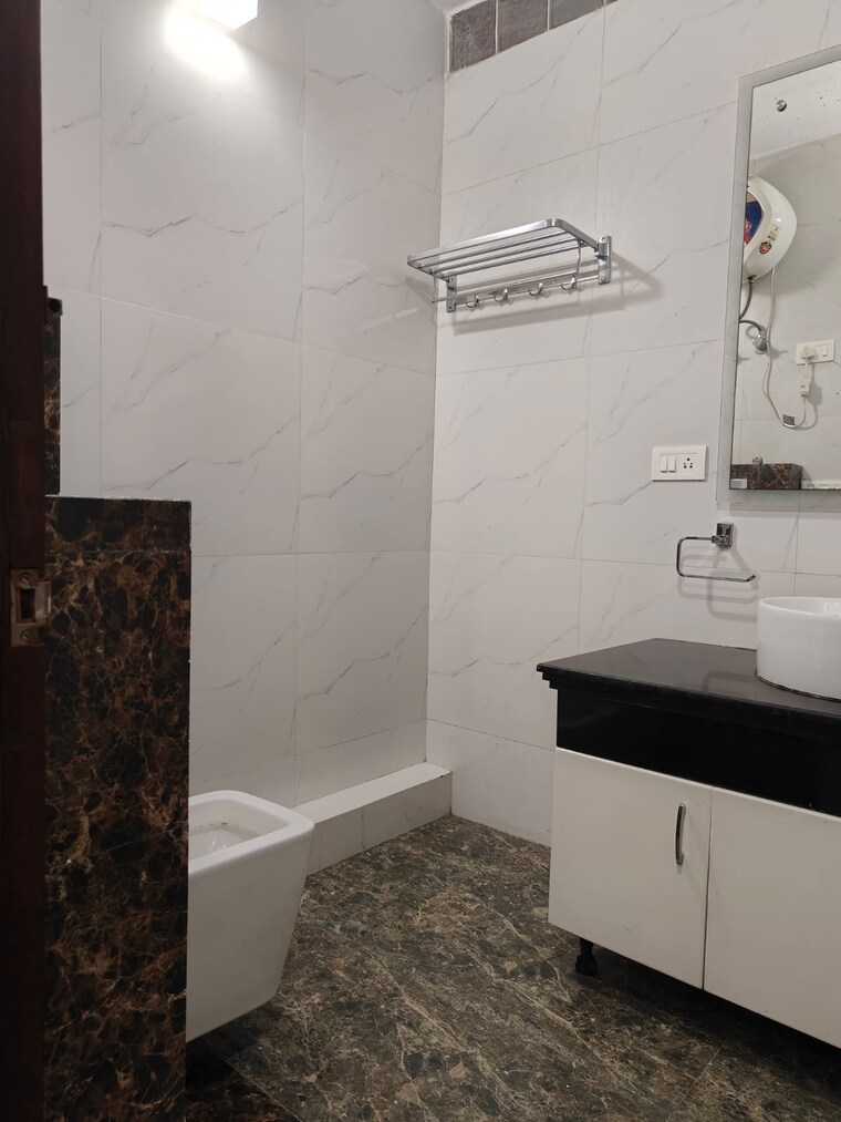 Kitchen, palam vihar 3 Bedroom 2000 Sq.Ft. Builder Floor In Palam Vihar Gurgaon 9603410