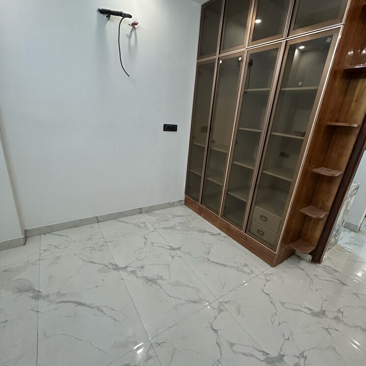 Room, kotla mubarakpur 1 Bedroom 400 Sq.Ft. Builder Floor In Kotla Mubarakpur Delhi 9603414