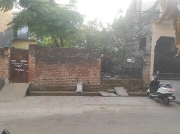  Plot – Exterior View View at Jankipuram - for Sale